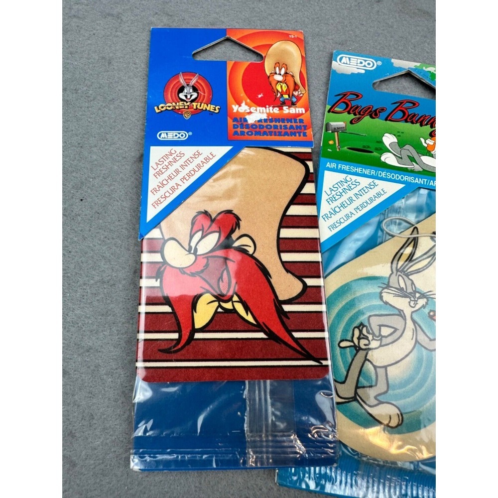 Lot of 4 Vintage 1996 Looney Tunes Air Freshners by‎ MEDO Bugs Taz Yosemite Sam - Picture 2 of 8